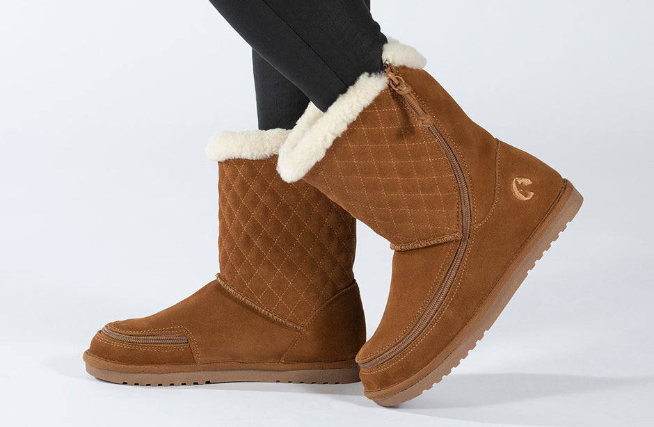  FINAL SALE - Women's Chestnut BILLY Cozy Quilt Lux Boots